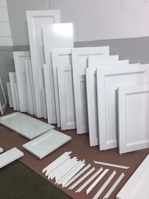 KITCHEN CABINET DOORS